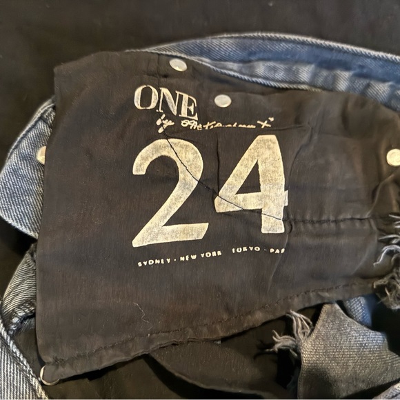 One Teaspoon Distressed Denim Shorts - Blue - Picture 2 of 3